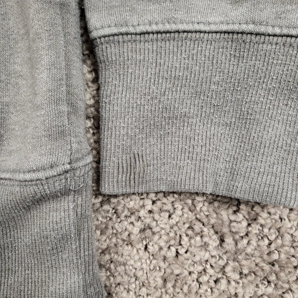 The North Face Bear Graphic Hoodie Sweatshirt‎ Mens Medium Gray Pullover Read*